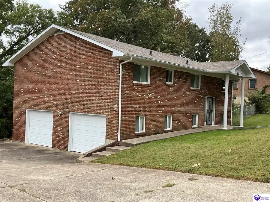 264 Oak Ridge Drive, Radcliff, KY 40160 - #3