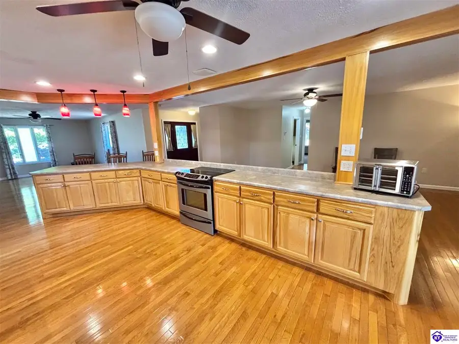 200 Westshore Drive, Campbellsville, KY 42718 - #3