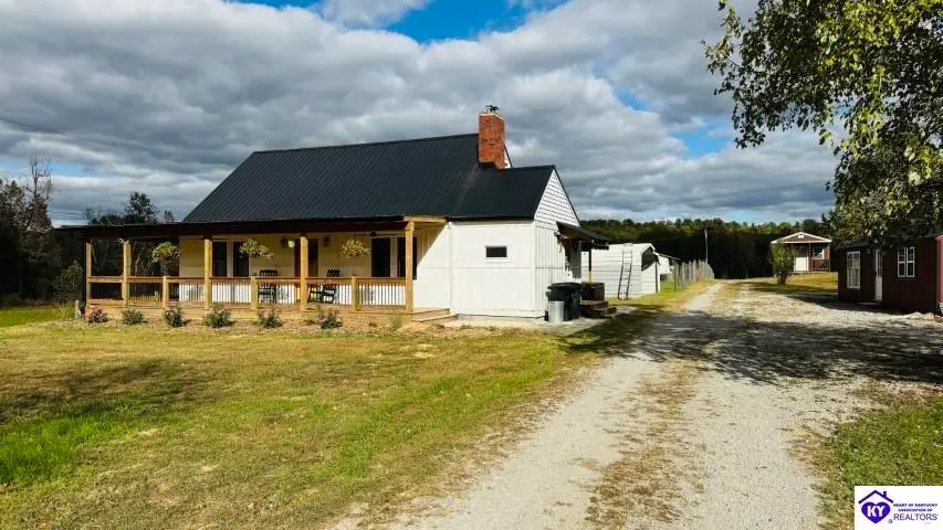 2313 Bowling Green Road, Caneyville, KY 42721 - #2