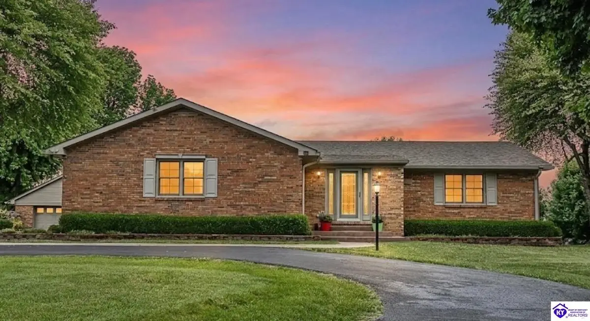 696 Pine Valley Drive, Elizabethtown, KY 42701 - #1