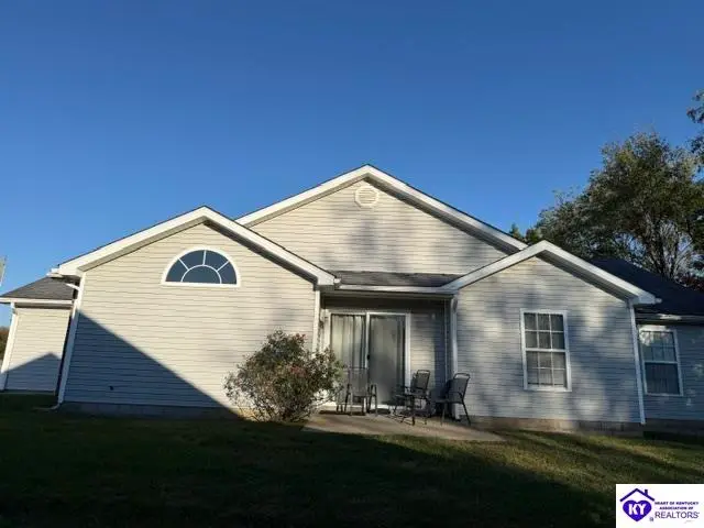 120 Bluegrass Drive, Hodgenville, KY 42748 - #2