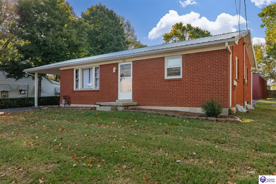 360 W Maple Avenue, Hodgenville, KY 42748 - #3