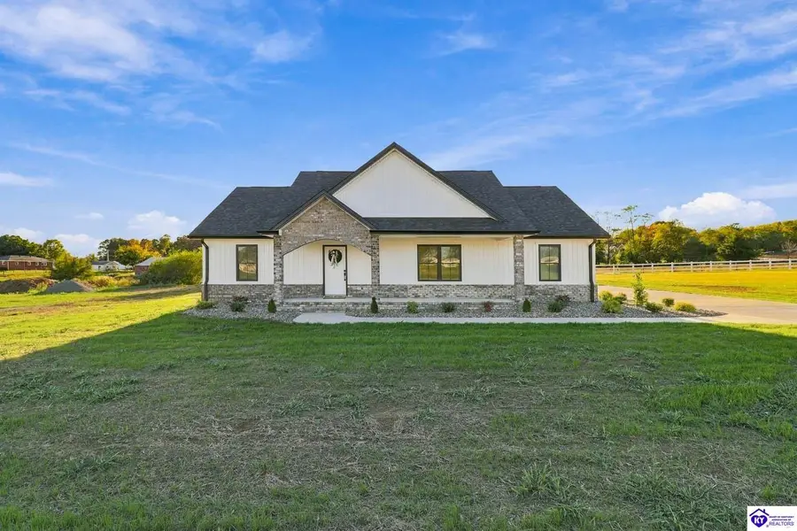133 Woodland Heights Parkway, Campbellsville, KY 42718 - #2
