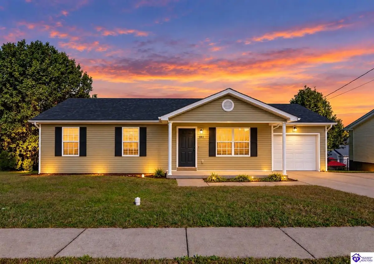 105 Jackson Street, Radcliff, KY 40160 - #1