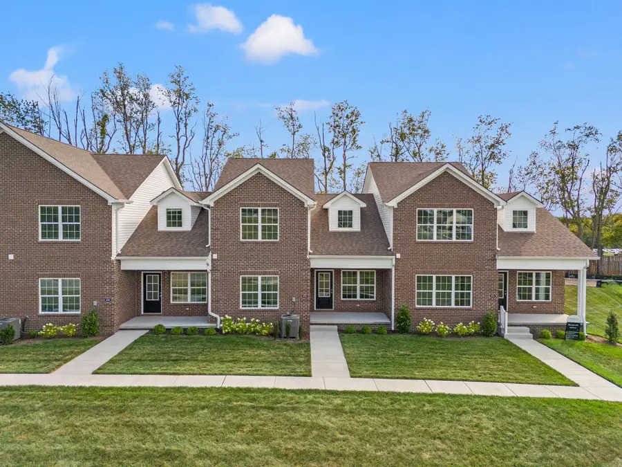 612 Silver Springs Way, Lexington, KY 40511 - Image #2