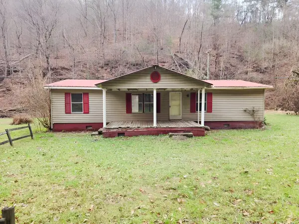 706 Stanley Fork, Varney, KY 41571