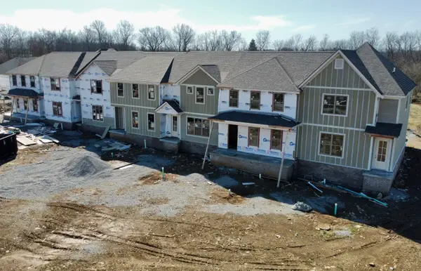 125 Blackberry Lane, Georgetown, KY 40324