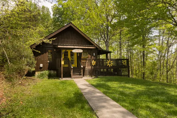 785 Cliffview Road, Rogers, KY 41365