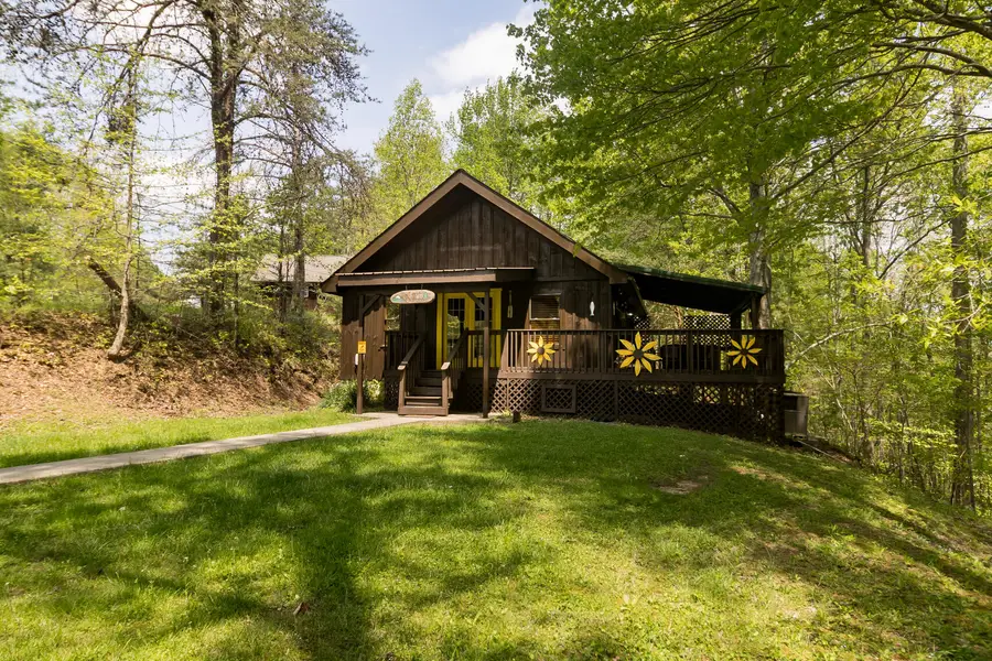 785 Cliffview Road, Rogers, KY 41365 - Image #2