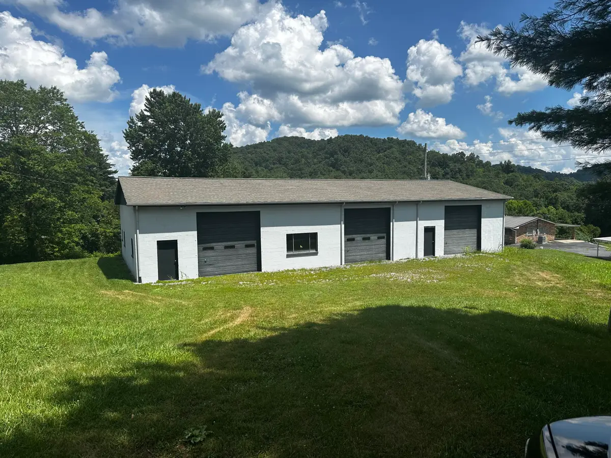 272 Valentine Branch Road, Cannon, KY 40923 - #1