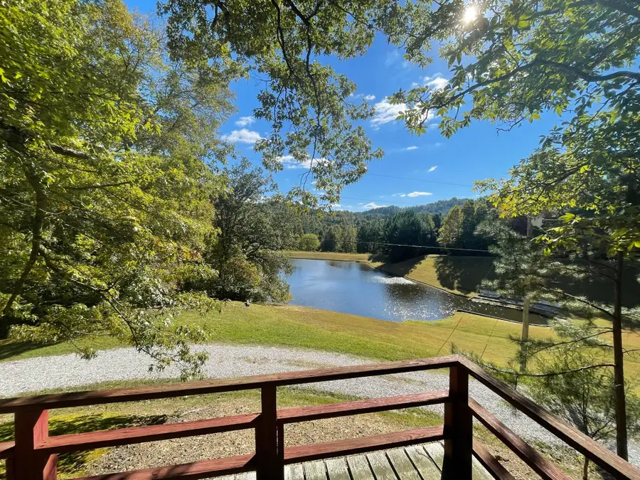 462 Lake View Drive, Barbourville, KY 40906 - #2