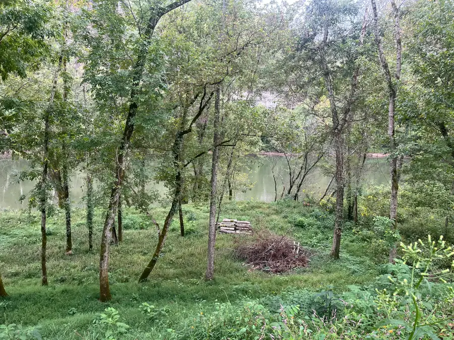 22 Monkey Bluff Road, Burkesville, KY 42717 - Image #3