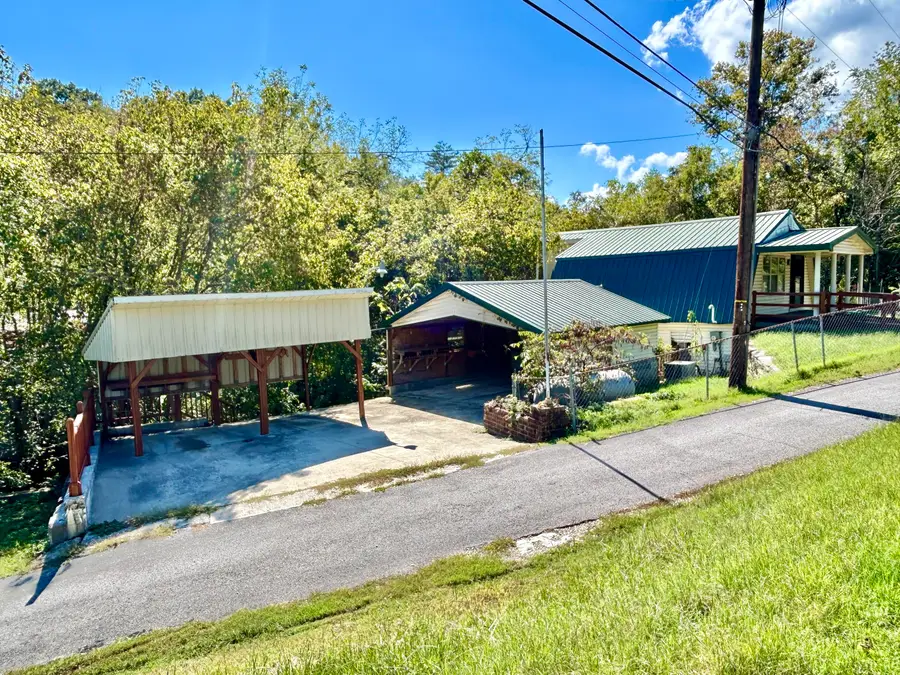 93 E Antioch Avenue, Burnside, KY 42519 - Image #2