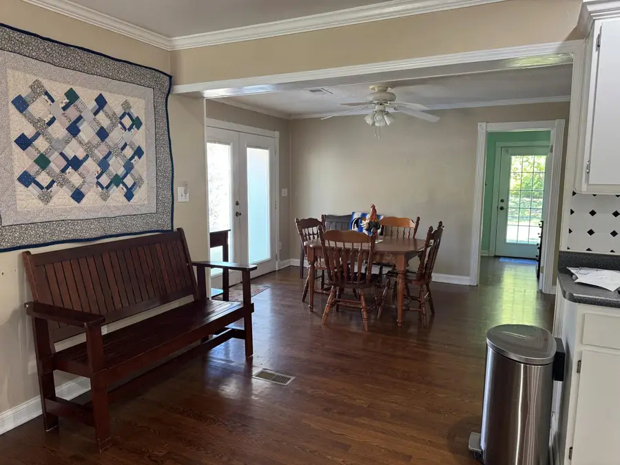 729 Wellington Way, Lexington, KY 40503 - Image #2