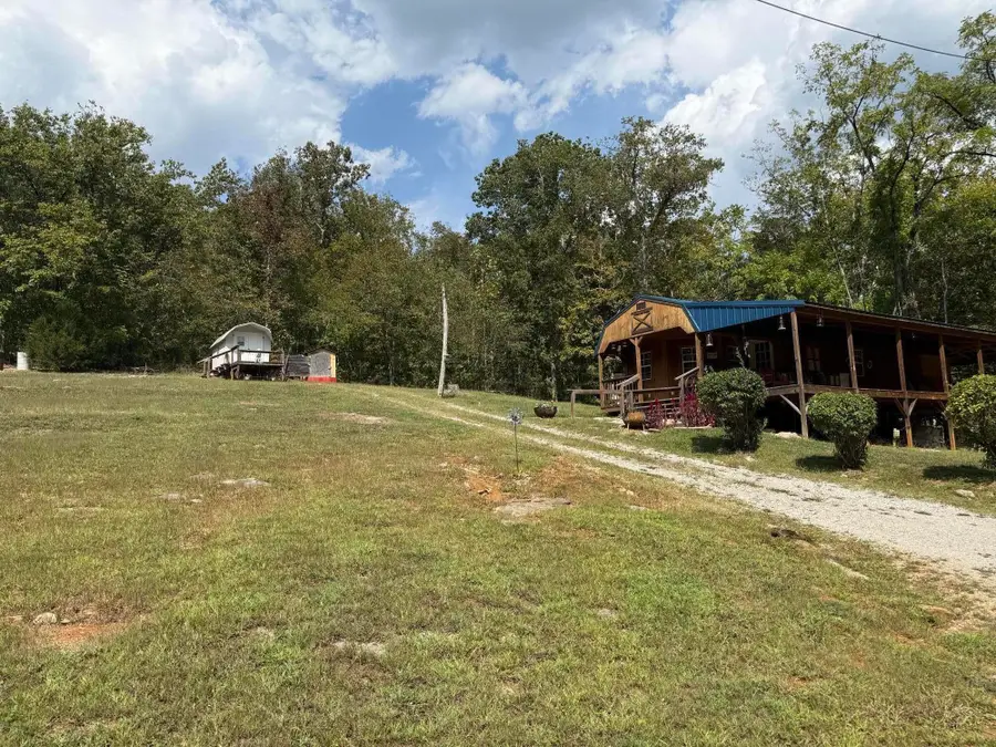 755 Slip Rock Canyon Road, Monticello, KY 42633 - Image #2