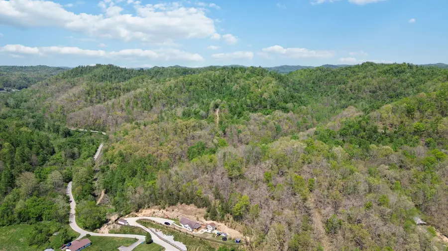 9999 Buzzard Road, Manchester, KY 40962 - #3