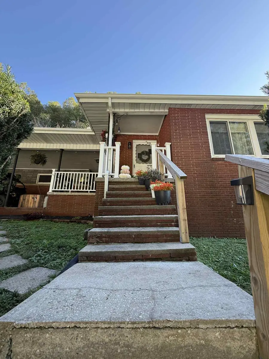 116 Wolf Hollow Road, Baxter, KY 40806 - Image #2