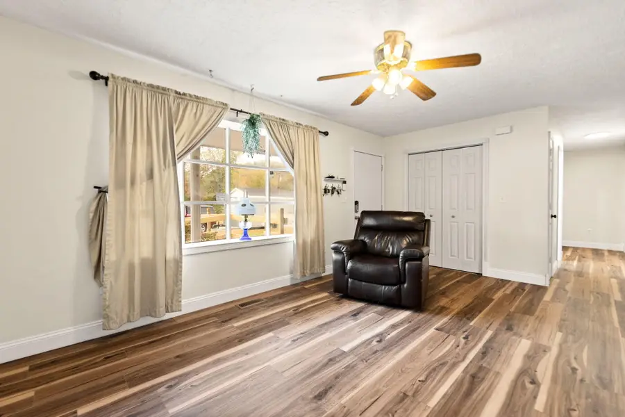 116 Fyrl Street, Clearfield, KY 40313 - Image #2