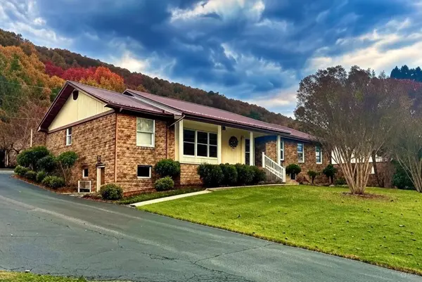 137 Woodland Trail Road, Pineville, KY 40977