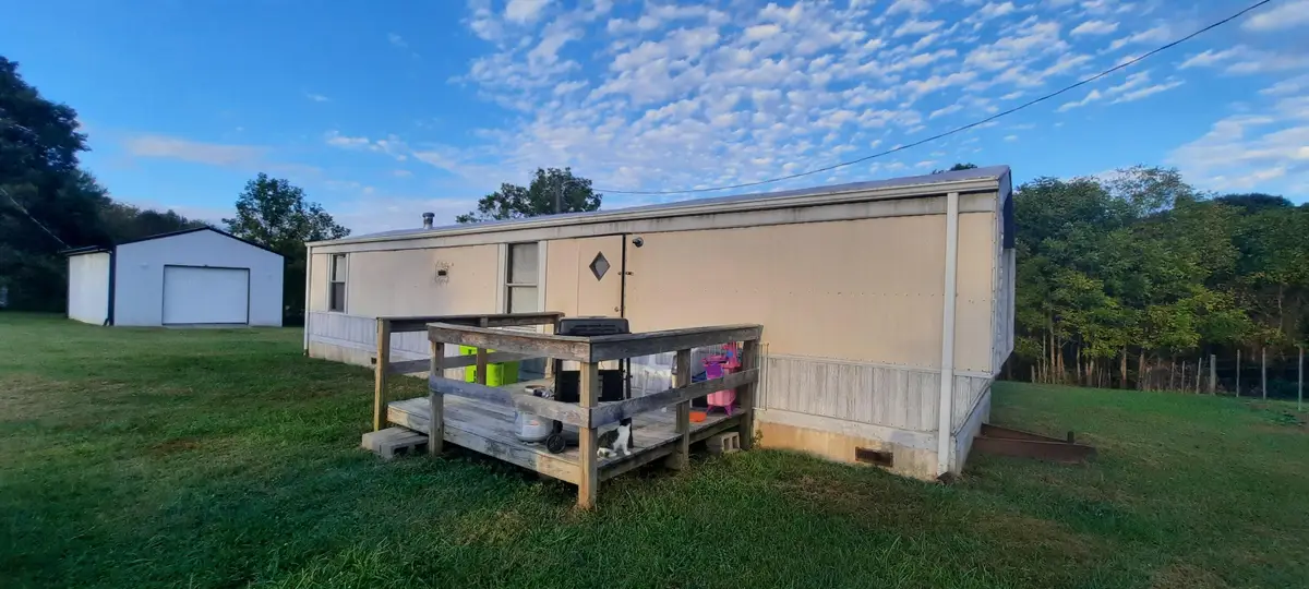 674 Bert Allen Road, London, KY 40741 - Image #1