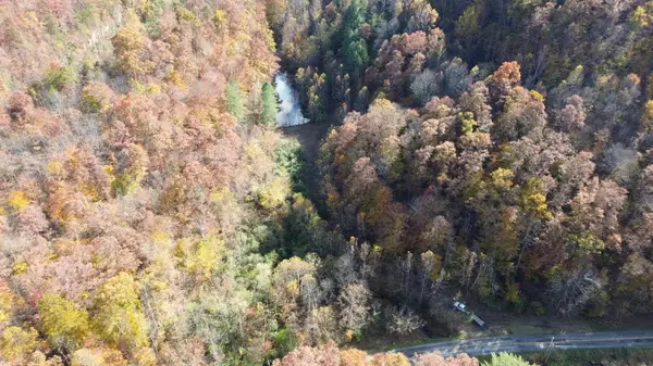 379A Highway 1690, Louisa, KY 41230