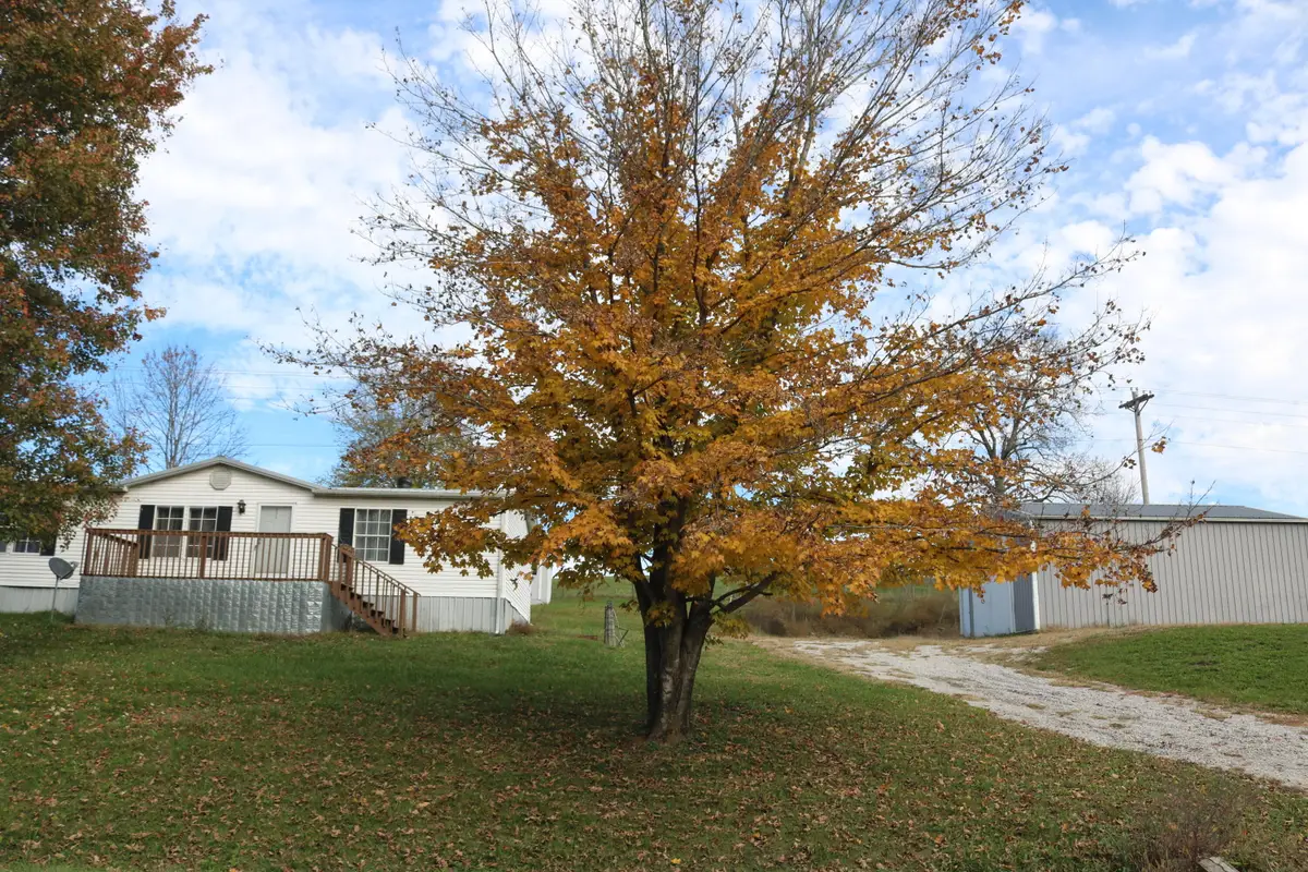 2057 E Headquarters Road, Carlisle, KY 40311 - Image #1