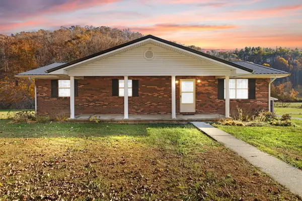 84 Terrill Road, Campton, KY 41301