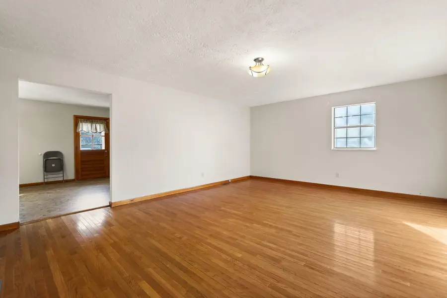 84 Terrill Road, Campton, KY 41301 - Image #2