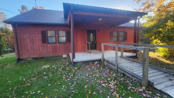 4255 Pine Grove Road, Crab Orchard, KY 40419