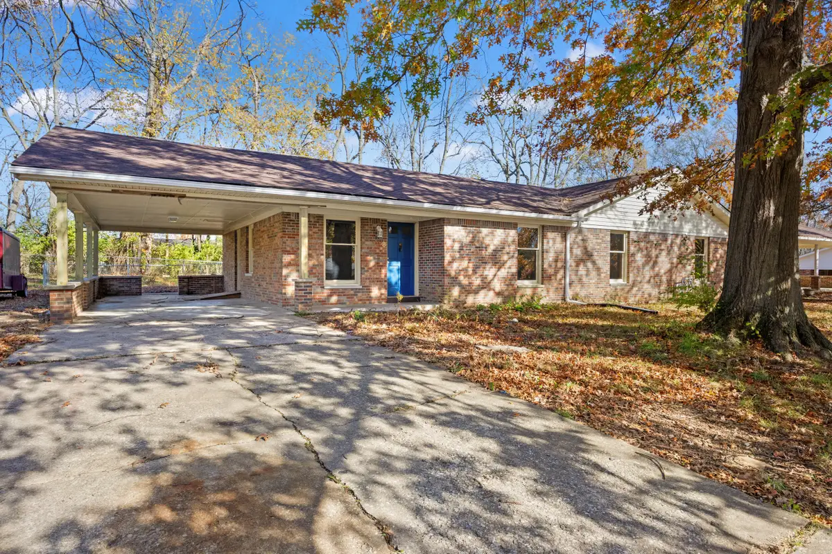 206-208 Lynn Drive, Lawrenceburg, KY 40342 - Image #1