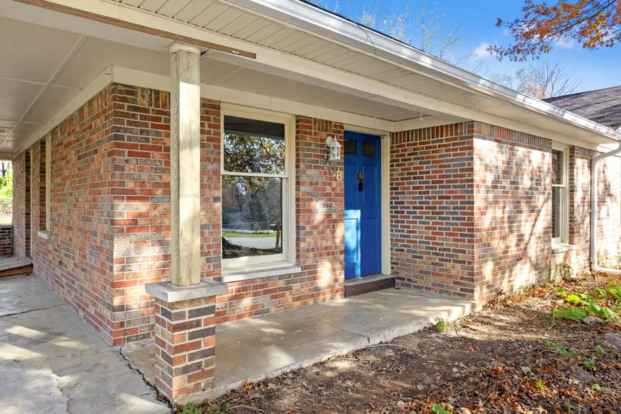 206-208 Lynn Drive, Lawrenceburg, KY 40342 - Image #2