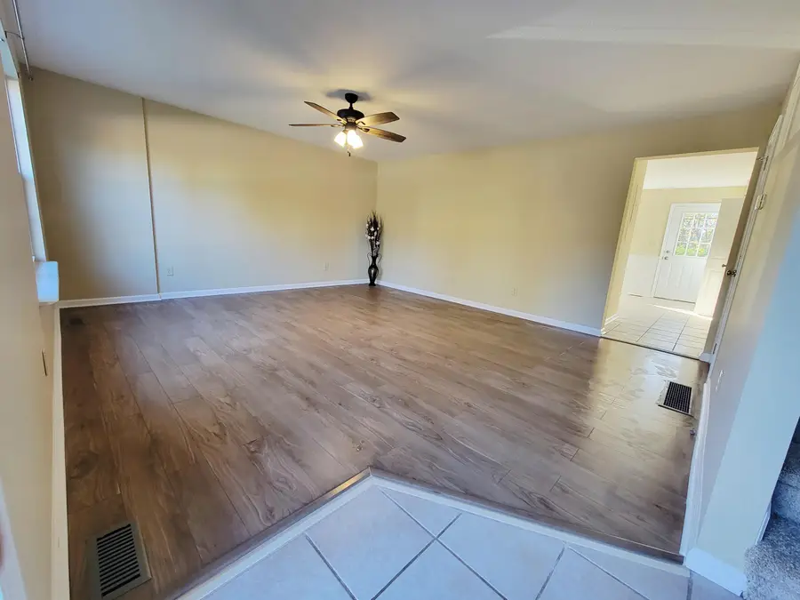 209 Garnet Drive, Nicholasville, KY 40356 - Image #3