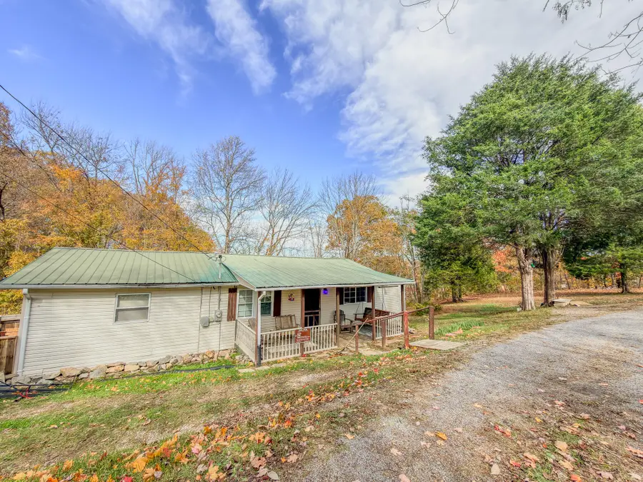 230 Circle Drive, Nancy, KY 42544 - Image #3