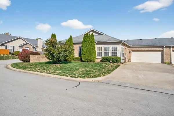 441 Goldon Trophy Trail #441, Lexington, KY 40514