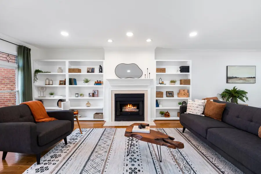 216 Chippendale Circle, Lexington, KY 40517 - Image #3