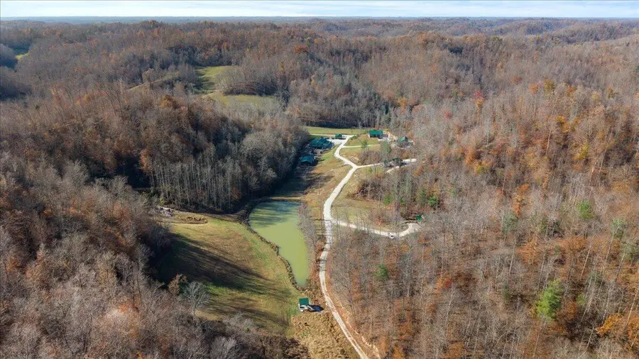 16 Hickory Lane, Campton, KY 41301 - Image #2