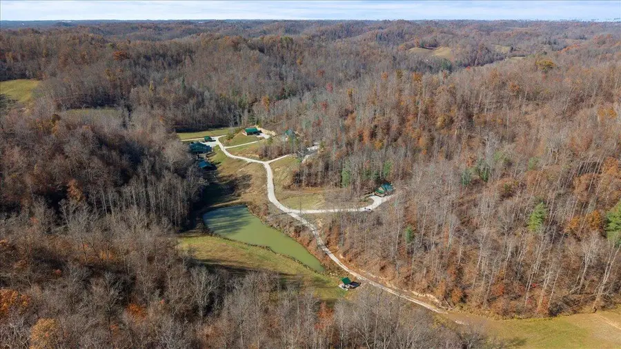 16 Hickory Lane, Campton, KY 41301 - Image #3