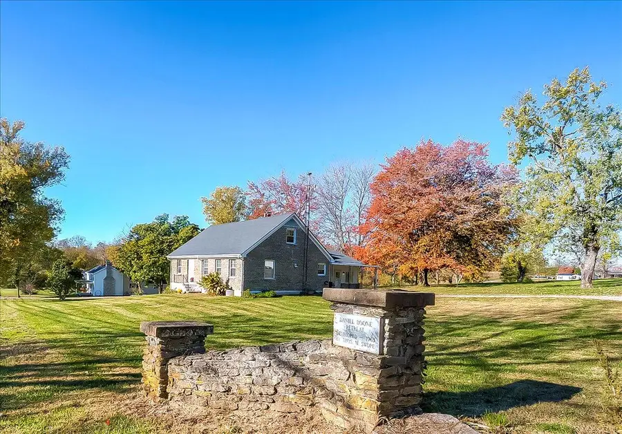 6239 Old Boonesboro Road, Winchester, KY 40391 - Image #2