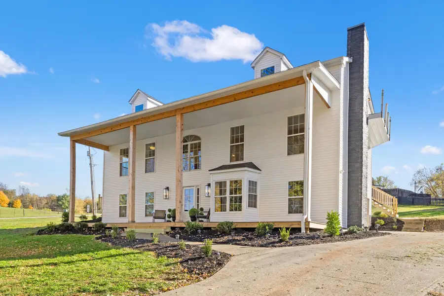 807 Hide Away Cove Road, Lancaster, KY 40444 - Image #2