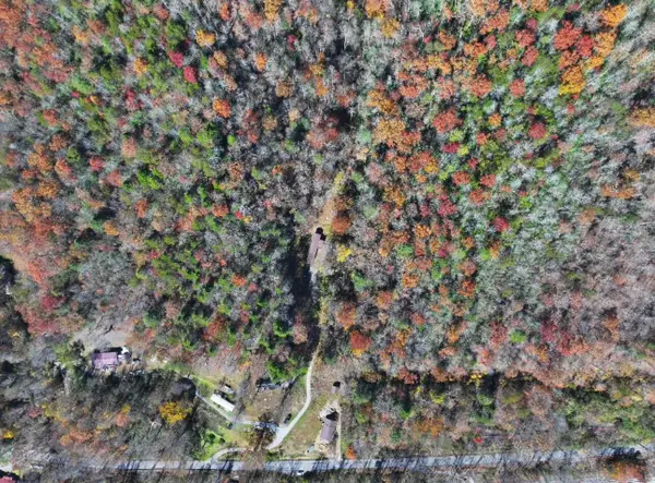 5109 State Hwy 522, Putney, KY 40865