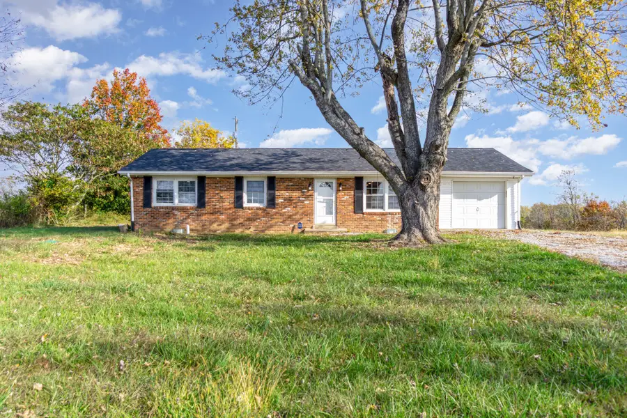 4074 Ironworks Road, Winchester, KY 40391 - Image #2
