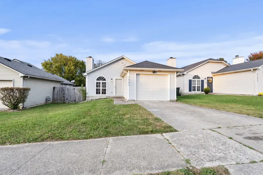 2583 Woodhill Drive, Lexington, KY 40509 - Image #2