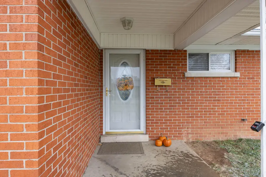 262 Eastridge Drive, Paris, KY 40361 - Image #3