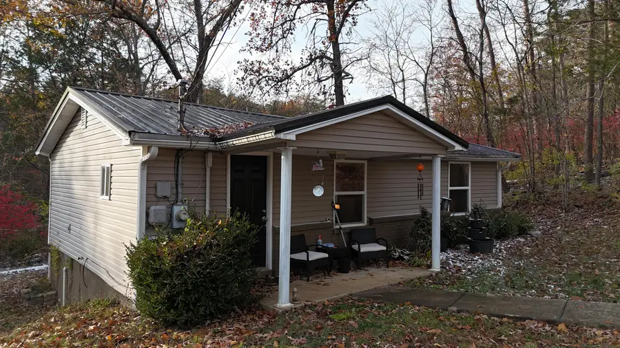 112 Foxwood Drive, Burnside, KY 42519 - Image #2