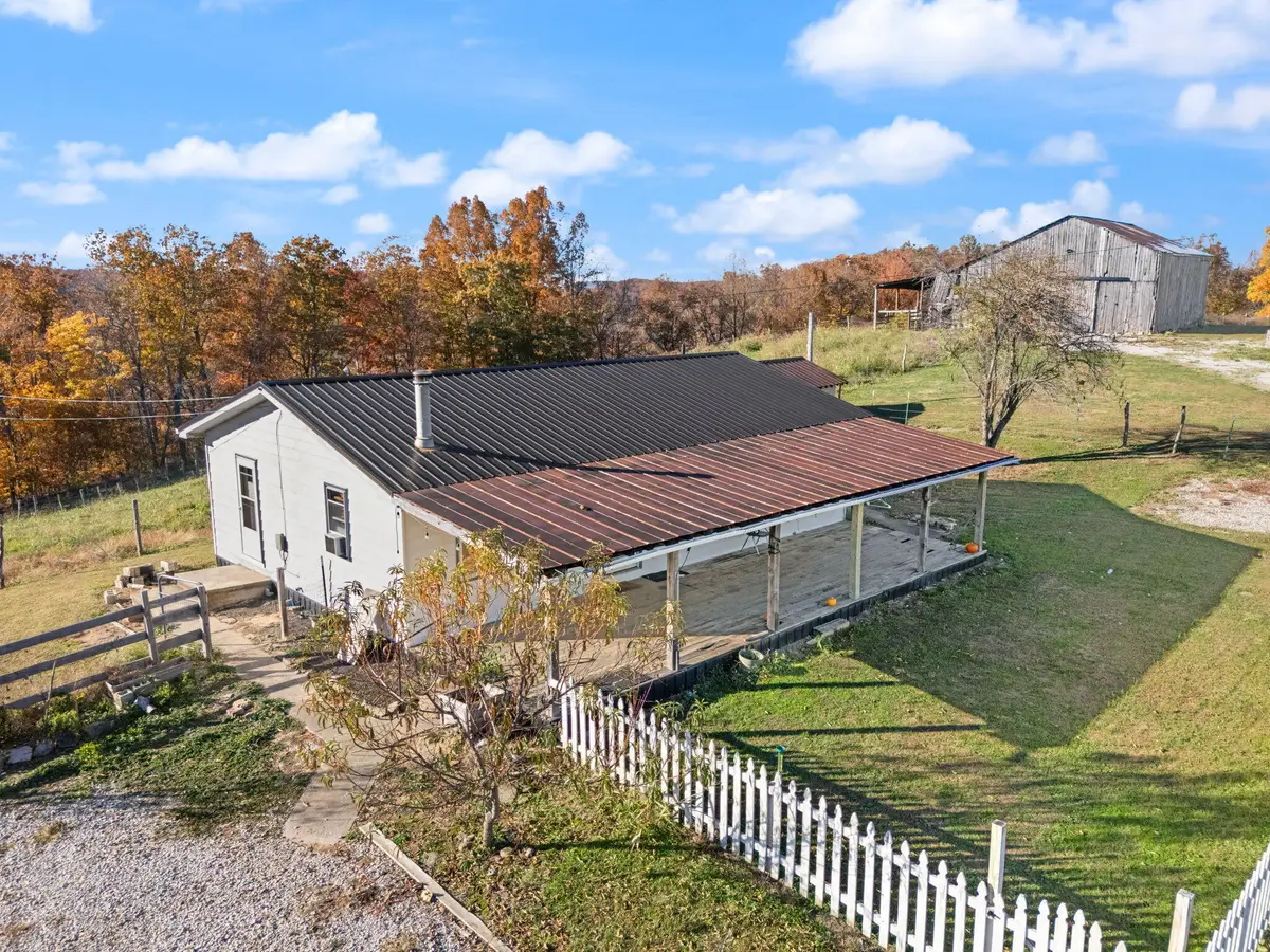 4129 Betty Gap Ridge Road, Denniston, KY 40316 - Image #1