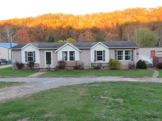 7910 Winchester Road, Clay City, KY 40312 - Image #1