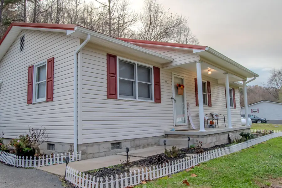 10 Vinewood Lane, Hitchins, KY 41146 - Image #3