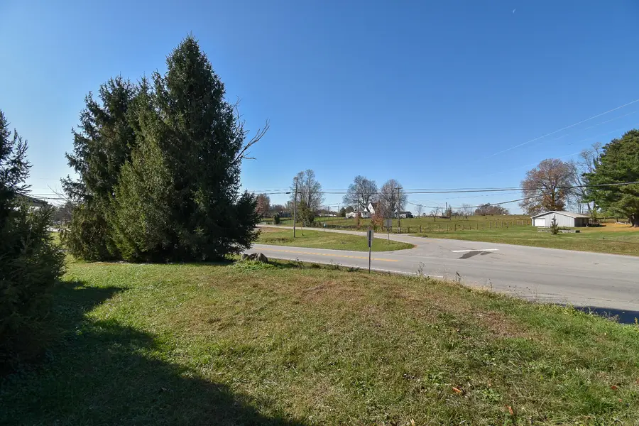 11034 Ky-1247, Waynesburg, KY 40489 - Image #3