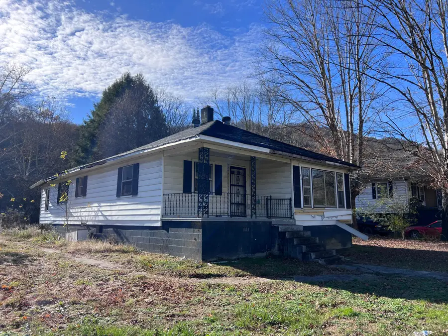 94 Paynes Lane, Pineville, KY 40977 - Image #3