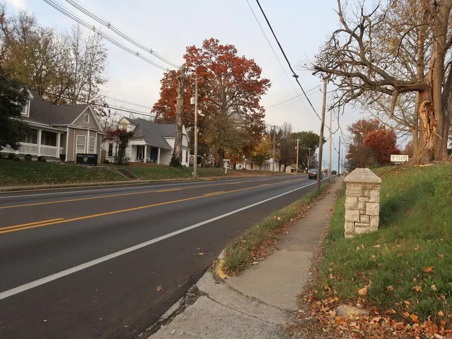 608 N Main Street, Nicholasville, KY 40356 - Image #2